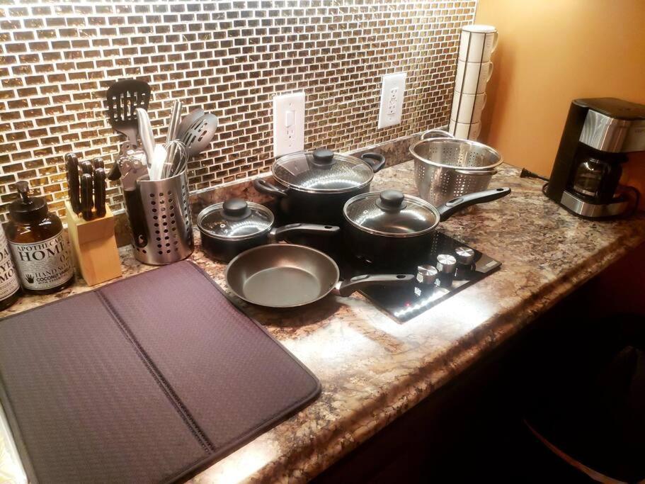 Stylish Suite Tampa Minutes To Hard Rock Casino Mango Exteriör bild